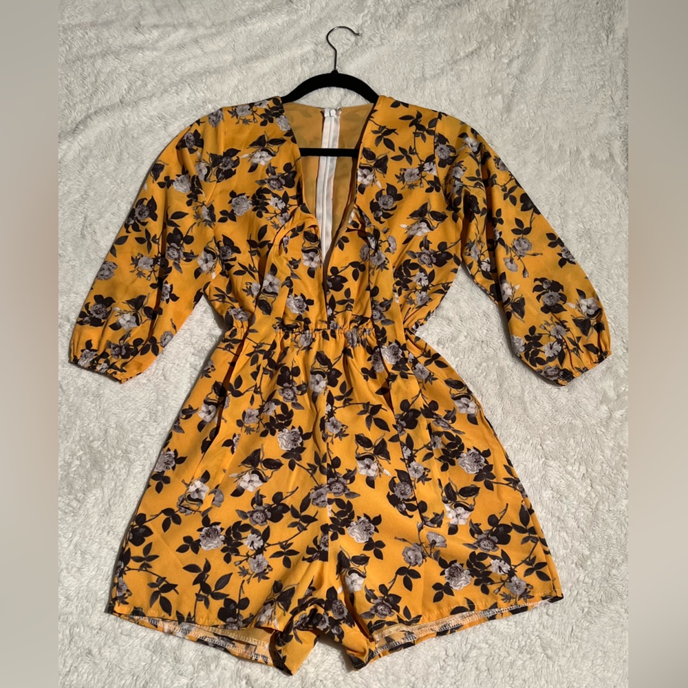 Very cute romper
